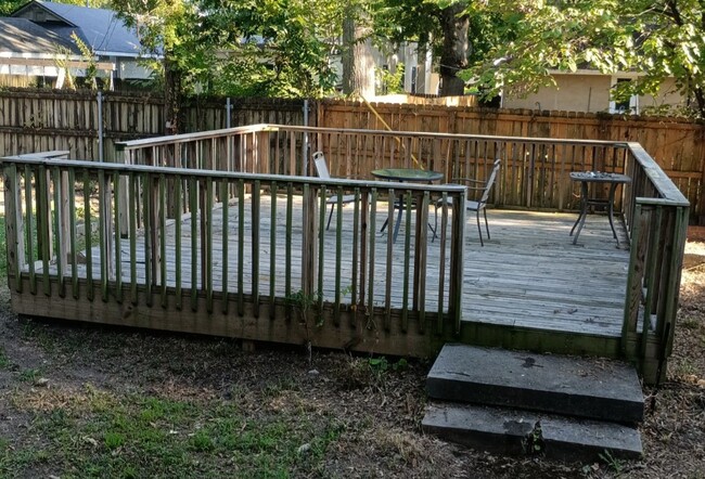 Deck (vegetable garden to the right) - 1823 Evelyn Ave