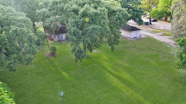 Building Photo - 2914 W T C Jester Blvd