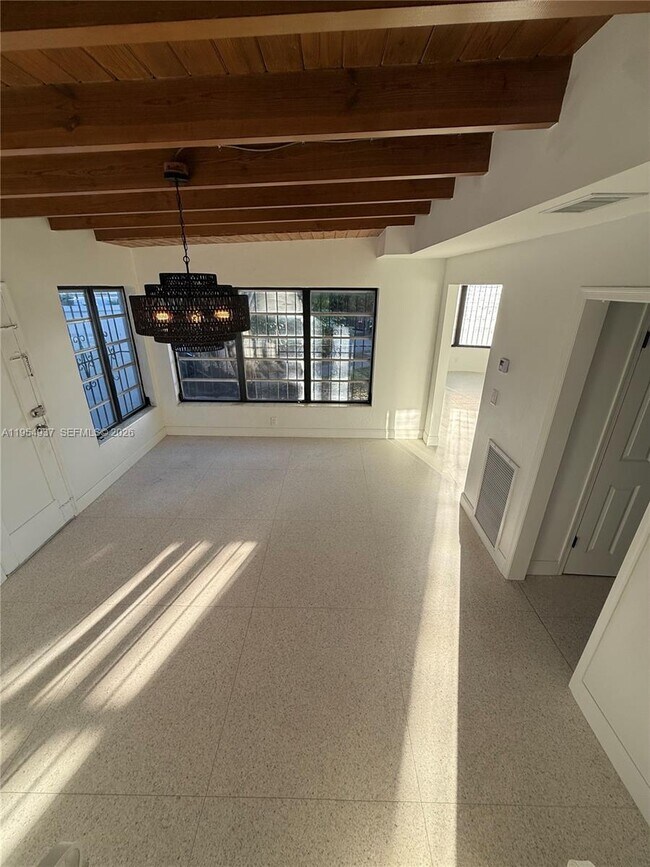 Building Photo - 525 Beacom Blvd