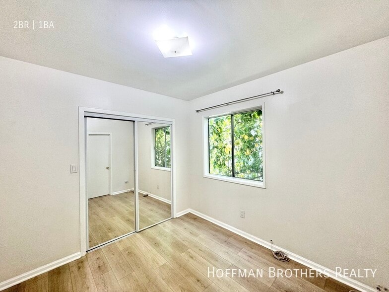 Building Photo - 5419 Harold Way