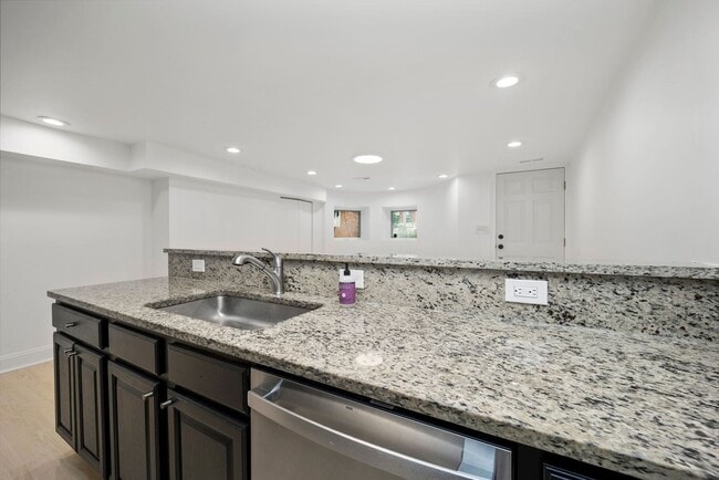 Building Photo - Sunlit & Fully Updated 2BR/1BA Condo in the Heart of U Street Corridor