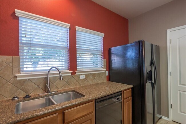 Building Photo - 642 Mcgarity-
