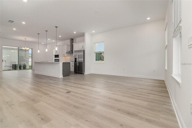 Building Photo - 16758 Hamlin Vis Aly