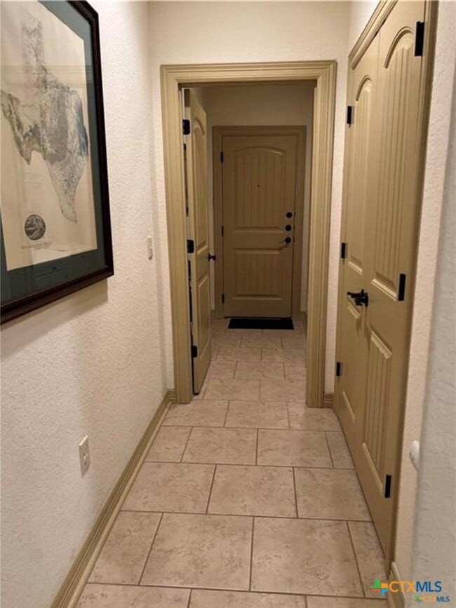 Building Photo - 1223 Gruene Vintage