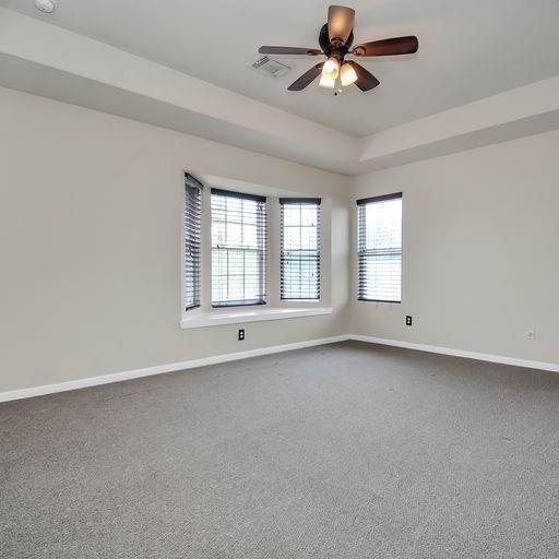 Building Photo - 2723 Oak Ridge Park Dr