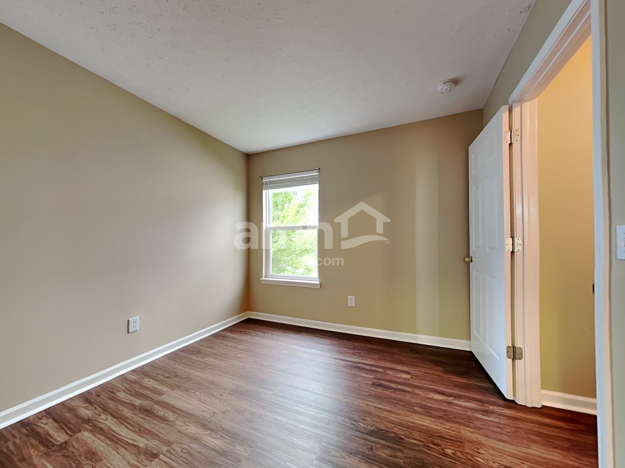 Building Photo - 10942 Alamosa Dr