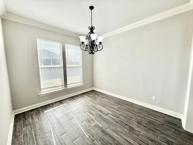 Building Photo - Spacious 3BR Corner-Lot Home in Reserve at Conway