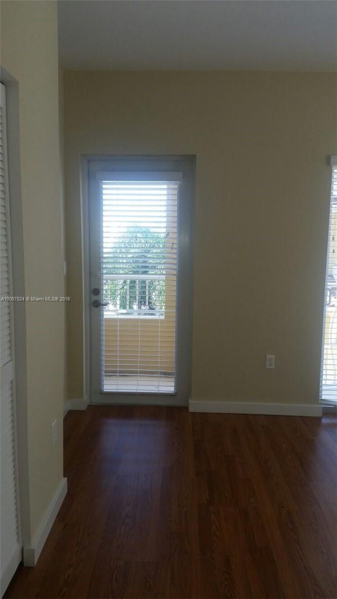 Building Photo - 18429 NE 28th Ave