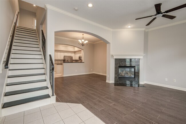 Building Photo - 13619 Brookbluff Ln