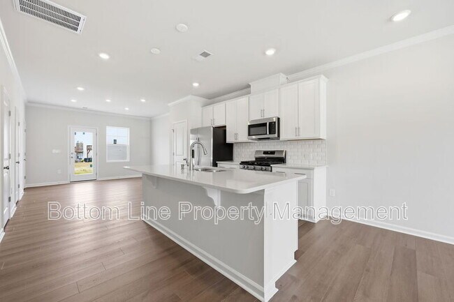 Building Photo - 2495 Tonoloway Dr
