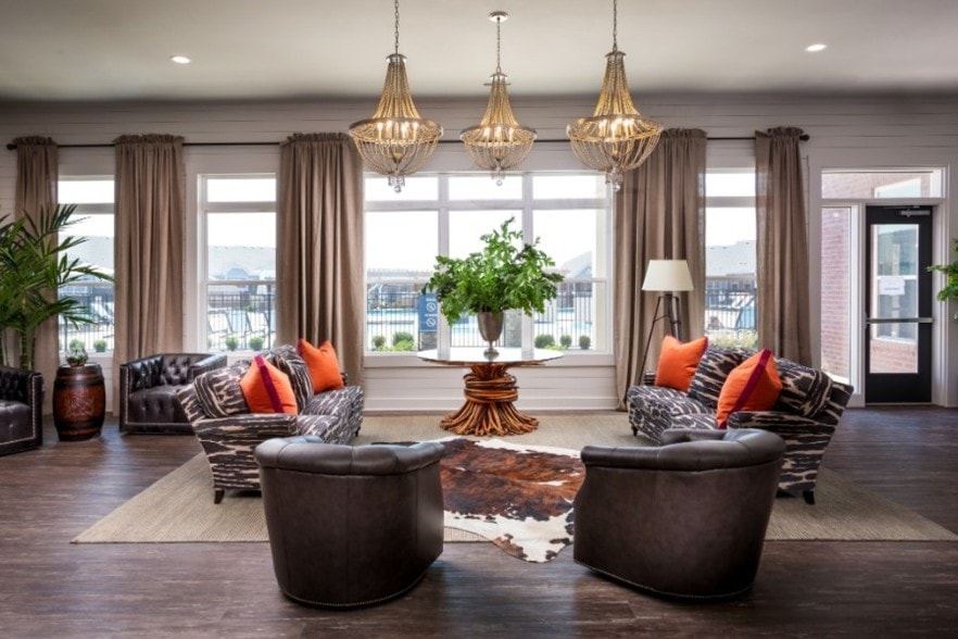 Clubhouse - The MarQ