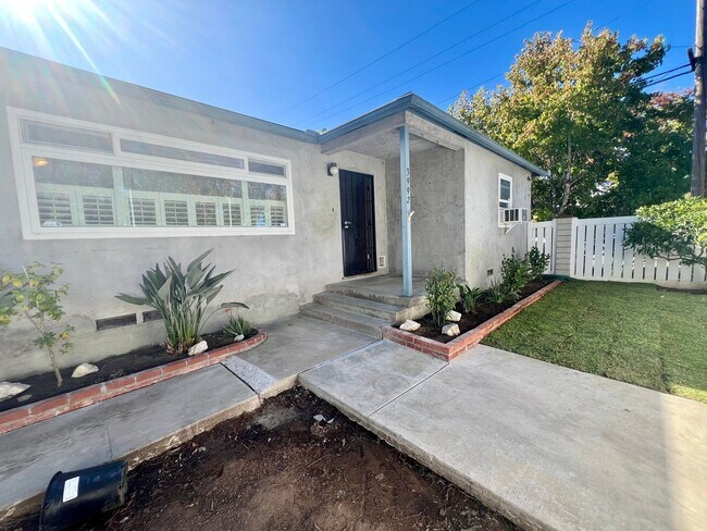 Building Photo - 1843 Fortuna Ave