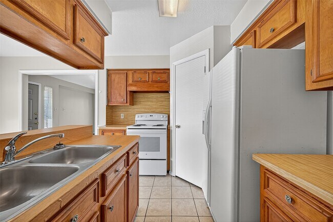 Building Photo - 11503 Nobility Dr