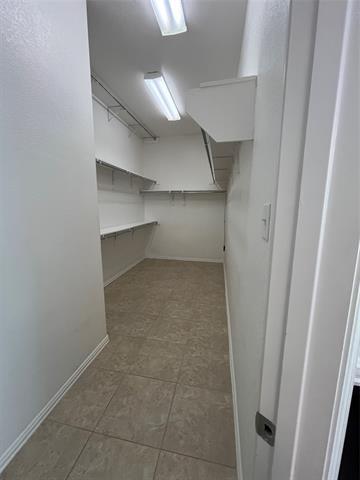 Building Photo - 9320 Liberty Crossing Dr