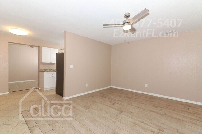 Building Photo - 127 Academy Ave