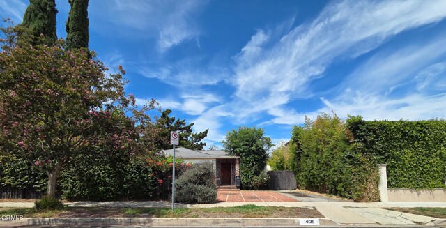 Building Photo - 14135 Hatteras St