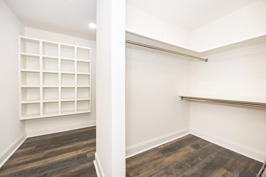 Building Photo - 38254 Shelby Dr