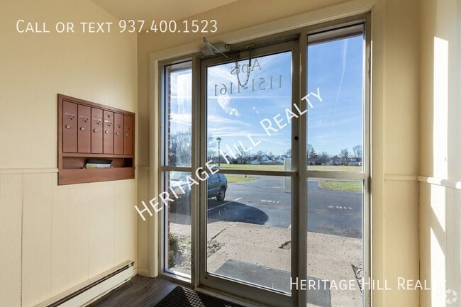Building Photo - Updated 2 Bedroom, 1 Bath Unit in Xenia