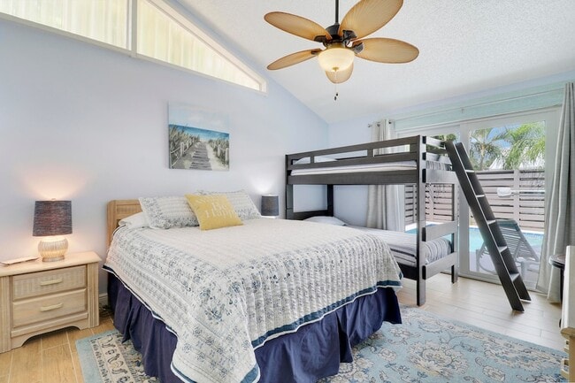 Building Photo - 1801 S US Hwy 1