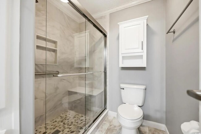 Building Photo - 333 Walden Lake Rd