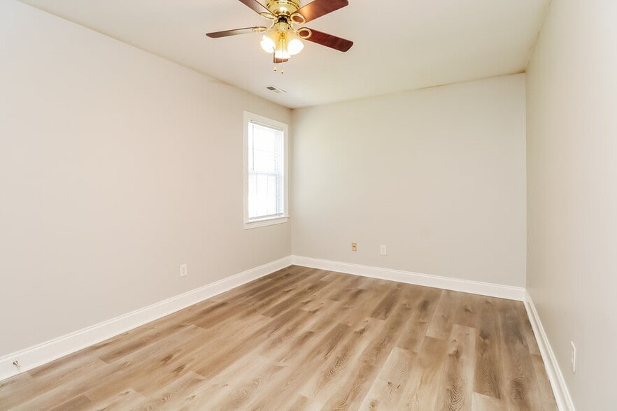 Building Photo - 6015 Timbertop Ln