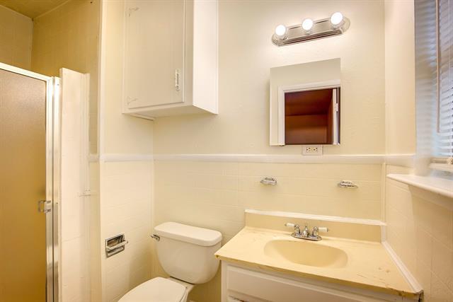 Building Photo - 405 Vine St