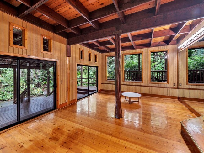 Building Photo - 3 bedrooms 2 bathroom with a large Loft for generational living + storage shed