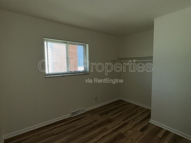 Building Photo - 3542 Graceland Ave