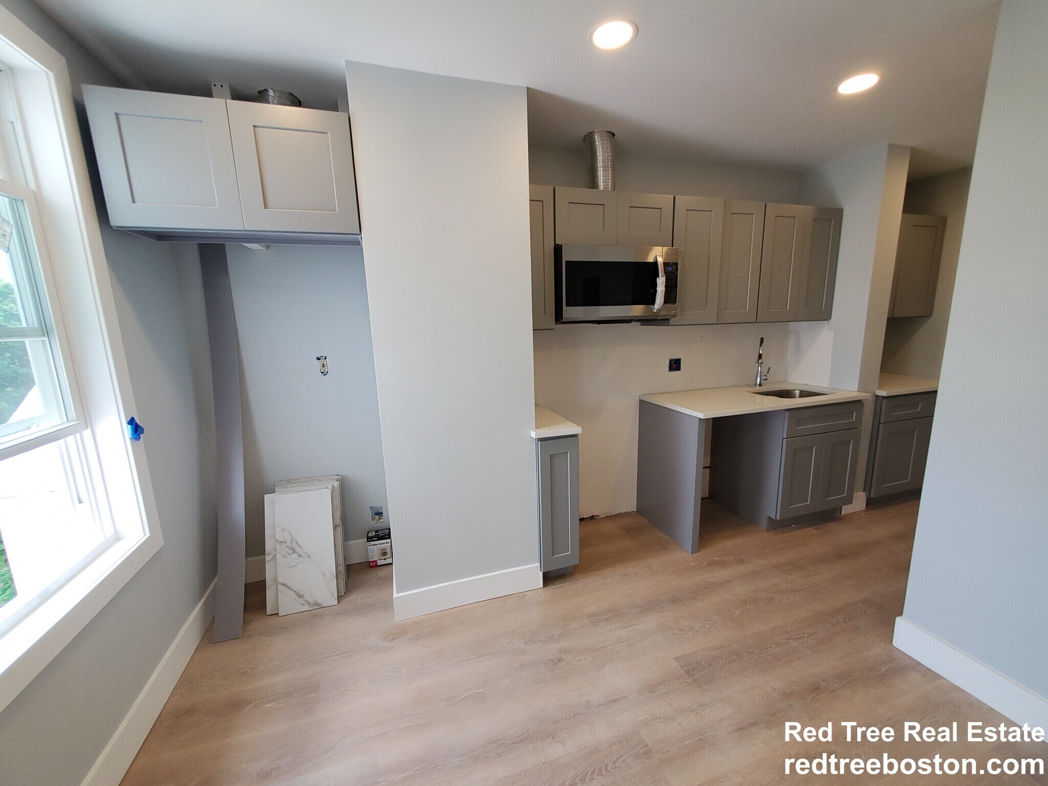 Building Photo - 31 Faywood Ave