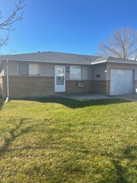 Building Photo - 3501 Butternut Dr