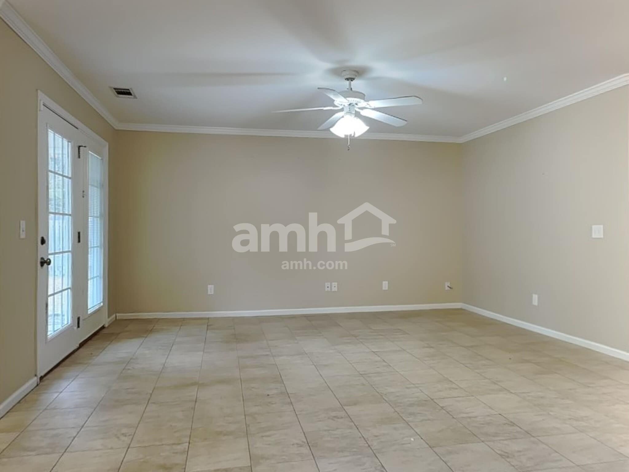 Building Photo - 412 Flint Dr