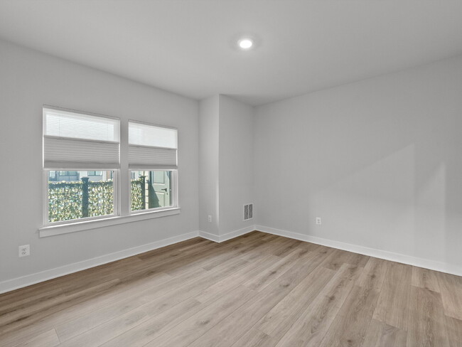 Building Photo - 12865 Mosaic Pk Wy