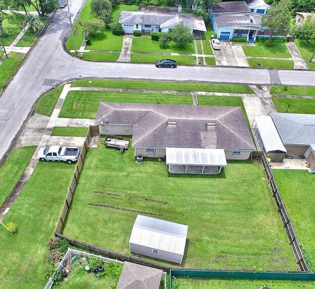 Building Photo - 6145 Vasari Dr