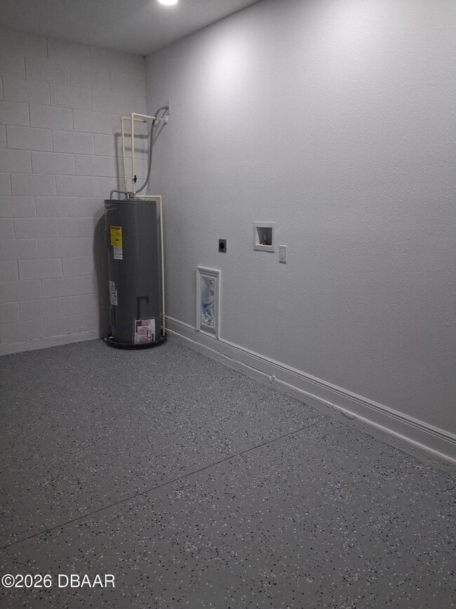 Building Photo - 1621 Illinois St