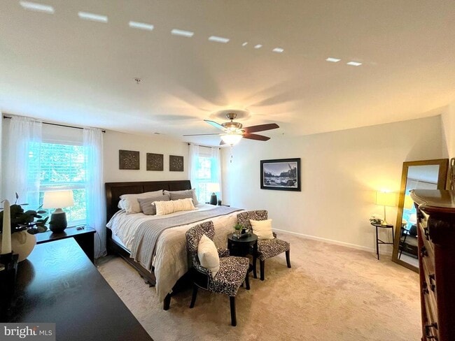 Building Photo - 519 Gate Dancer Ct