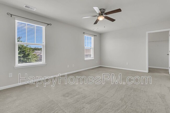 Building Photo - 9678 Roseberry St