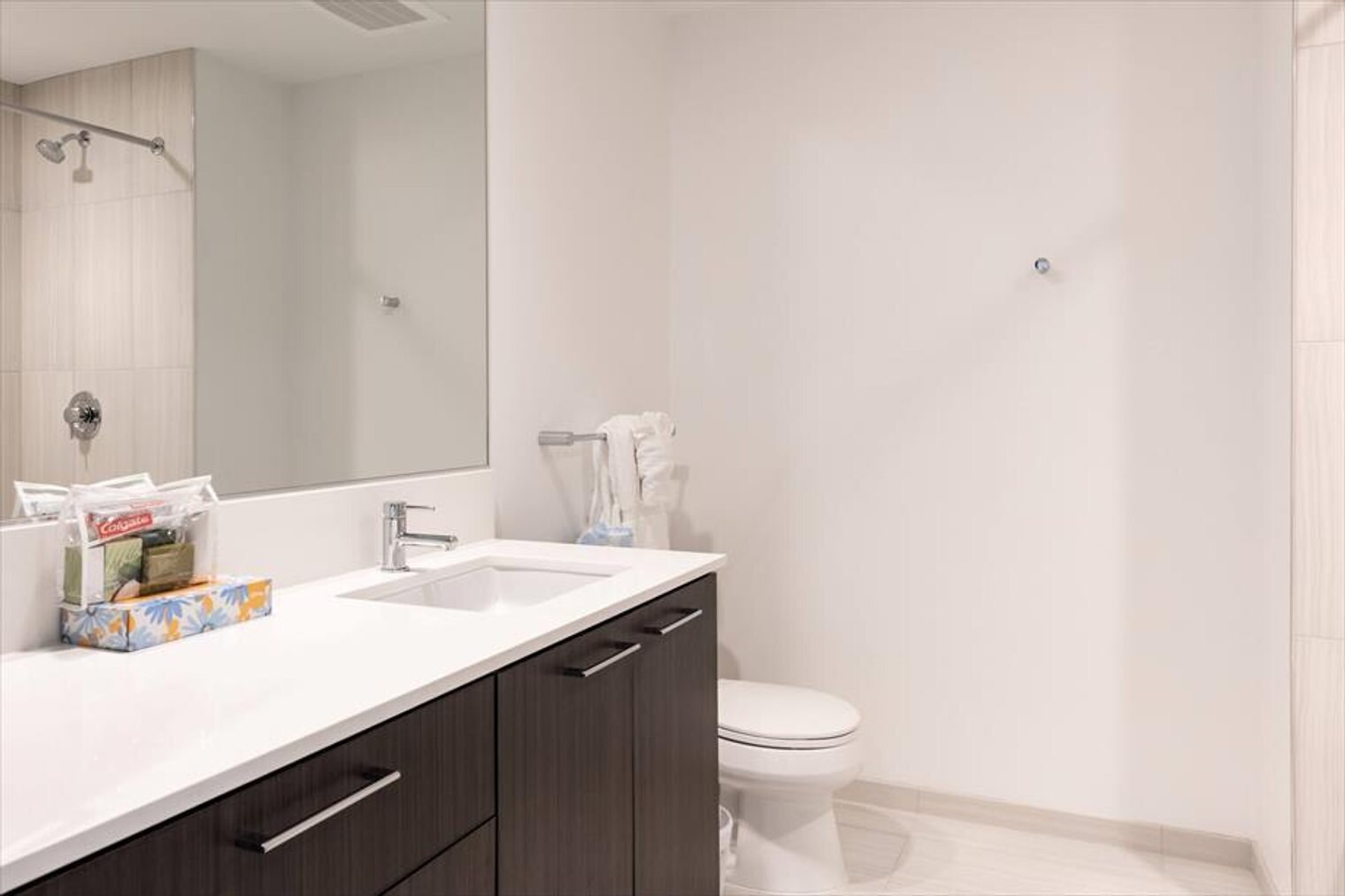 Building Photo - 11911 Freedom Dr