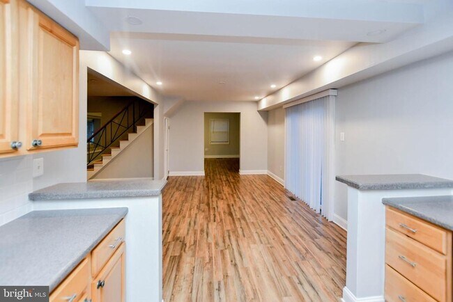 Building Photo - 1303 Port Echo Ln