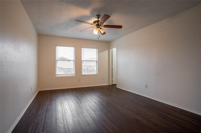 Building Photo - 4600 Waterford Dr