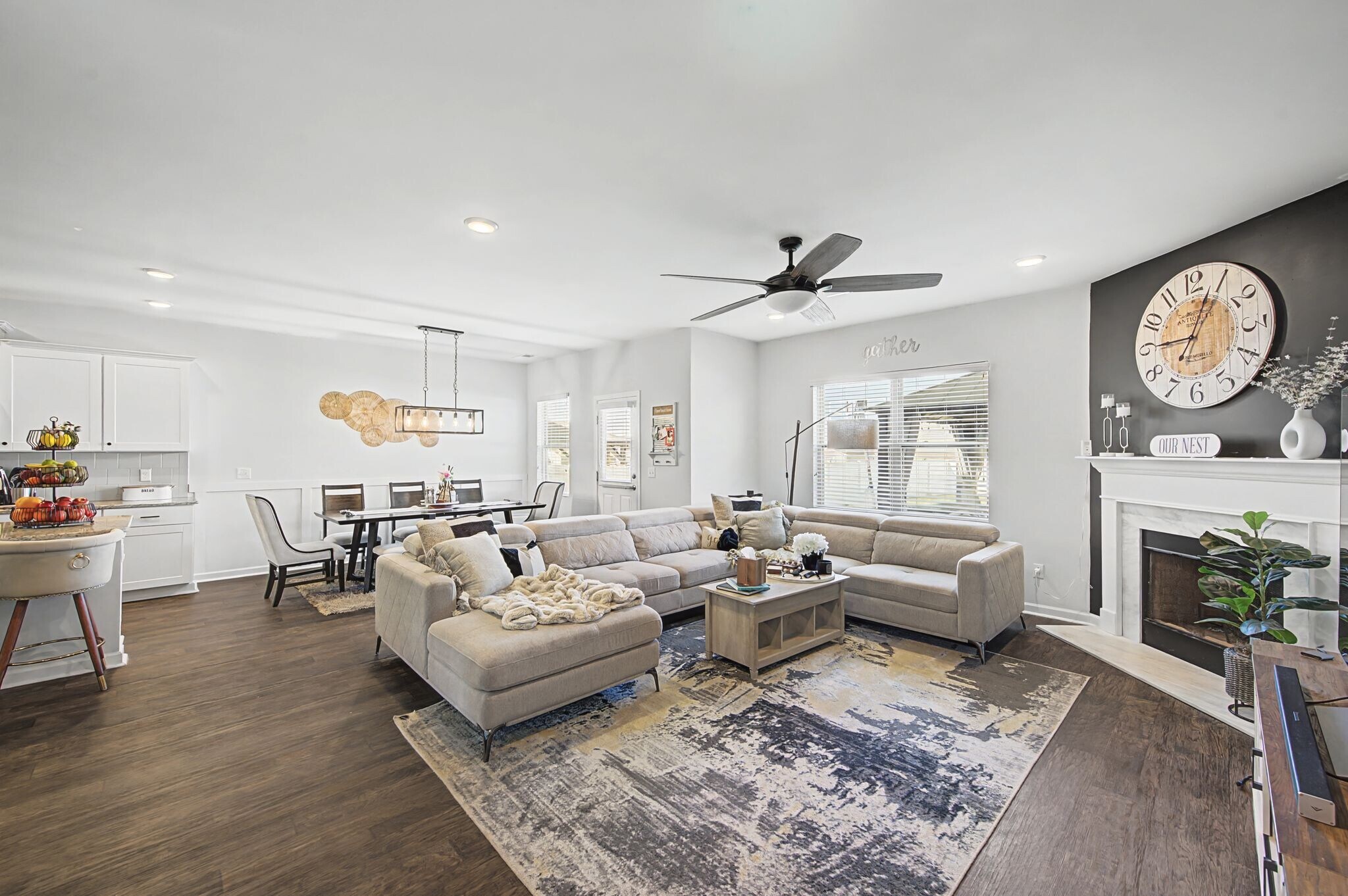 Building Photo - 2784 Nottingham Dr