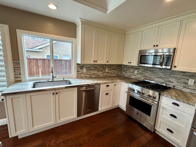 Building Photo - Clean & sharp San Ramon home for lease