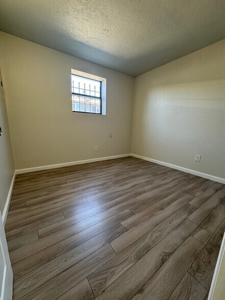 Building Photo - 2949 W Mexico Ave