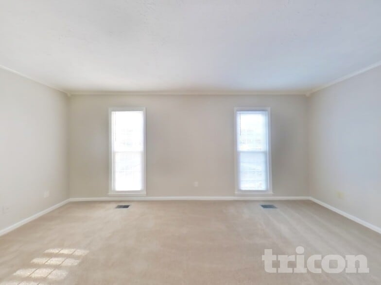 Building Photo - 2796 Mountbery Dr