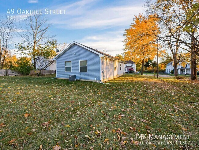 Building Photo - 49 Oakhill St