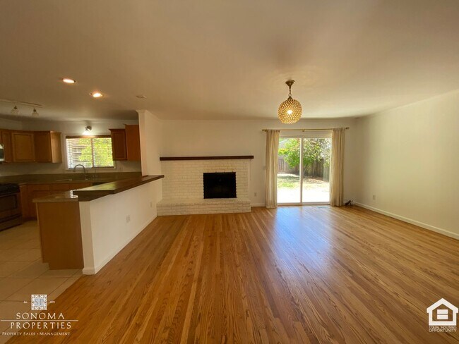 Building Photo - Lovely 3bd/2ba Home in Sonoma!