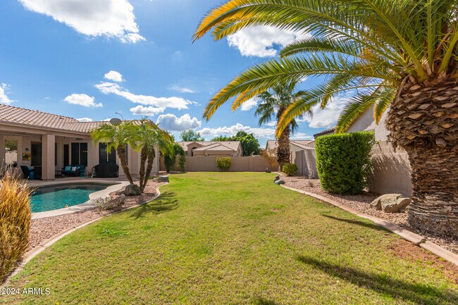 Building Photo - 2750 S Nolina Pl