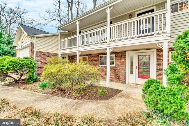 Building Photo - 4415 Elmwood Dr