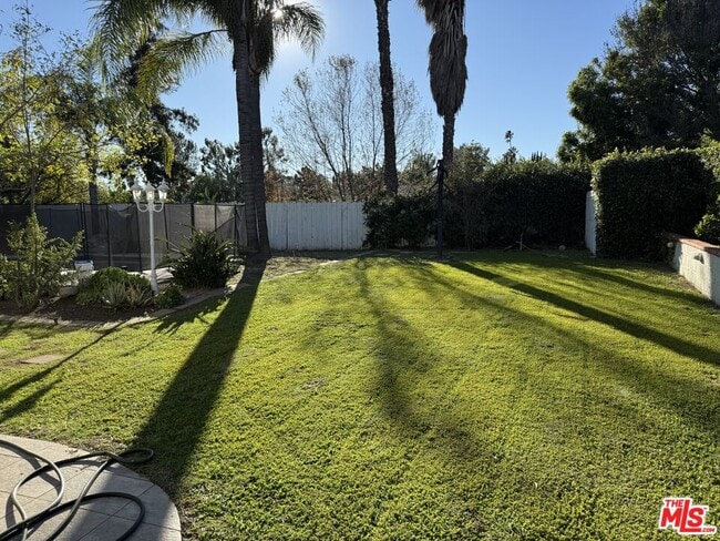 Building Photo - 12623 Jolette Ave