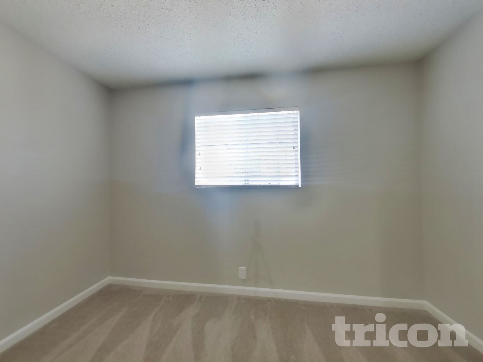 Building Photo - 110 Inverness Dr