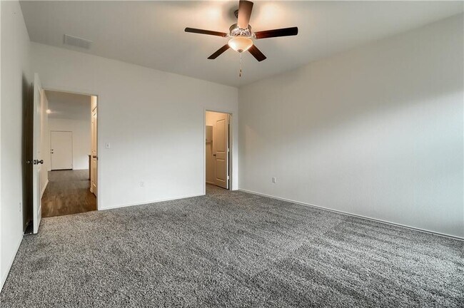 Building Photo - 7213 Tonka Ln